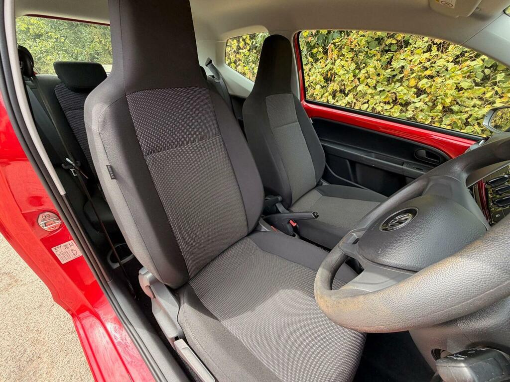 Volkswagen Up Volkswagen Up 1.0 75 High Up Asg Cruise Park Silver #18