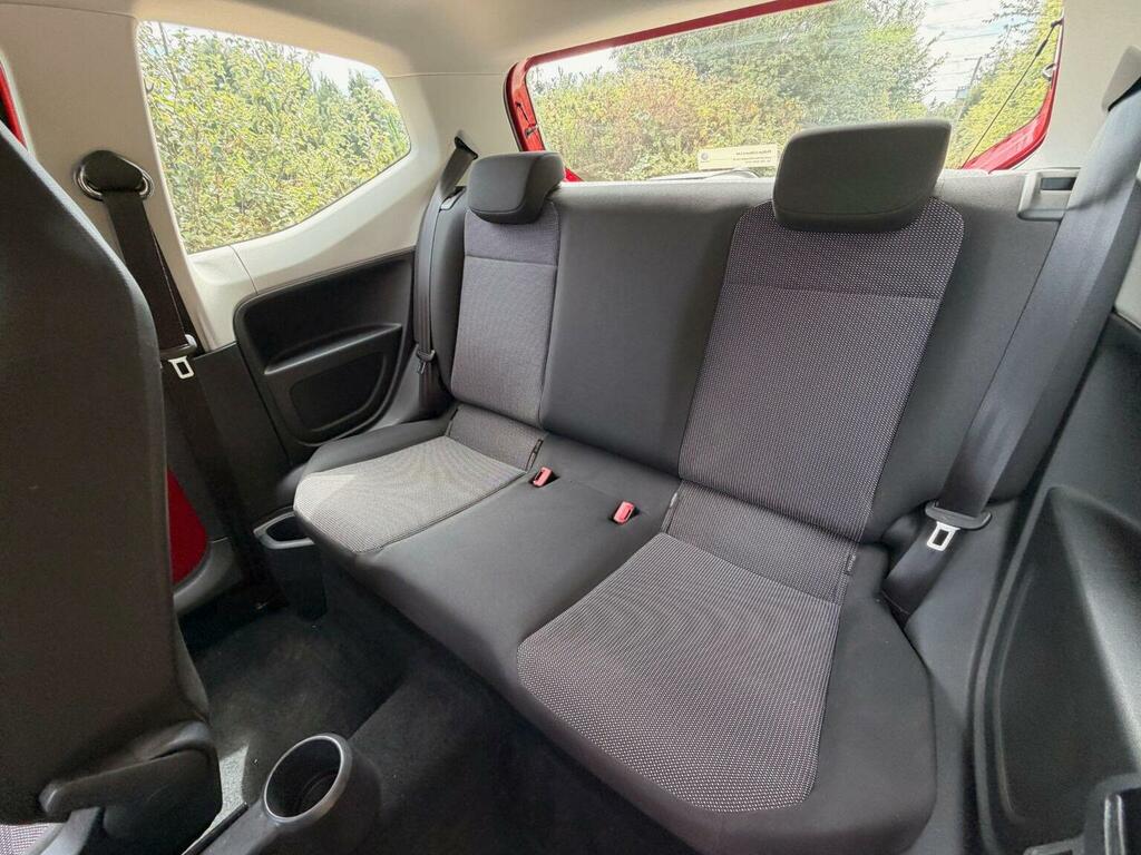 Volkswagen Up Volkswagen Up 1.0 75 High Up Asg Cruise Park Silver #22