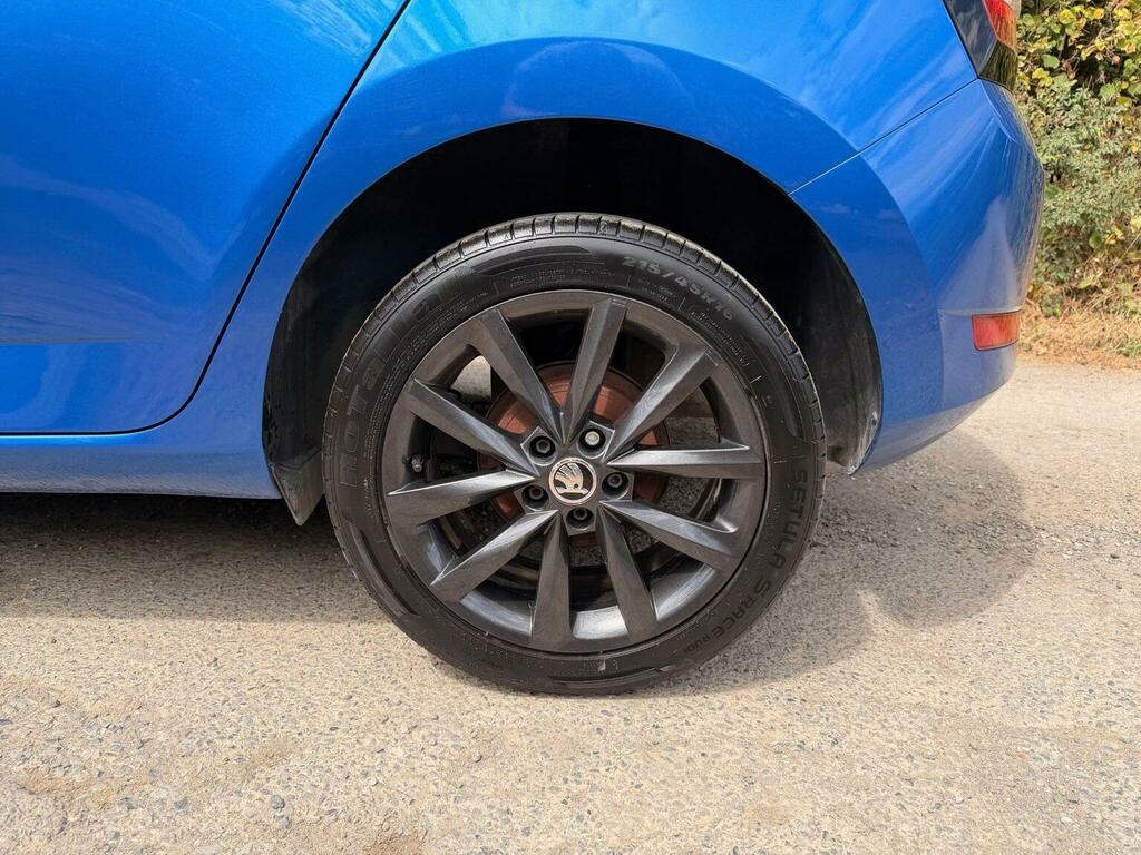 Skoda Fabia Skoda Fabia Estate 1.0 Tsi 110 Monte Carlo Blue #40
