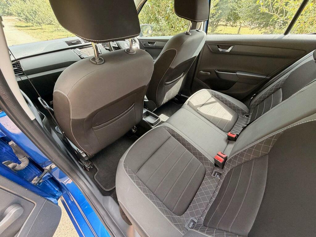 Skoda Fabia Skoda Fabia Estate 1.0 Tsi 110 Monte Carlo Blue #24