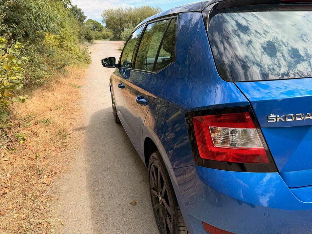 Skoda Fabia Skoda Fabia Estate 1.0 Tsi 110 Monte Carlo Blue #15