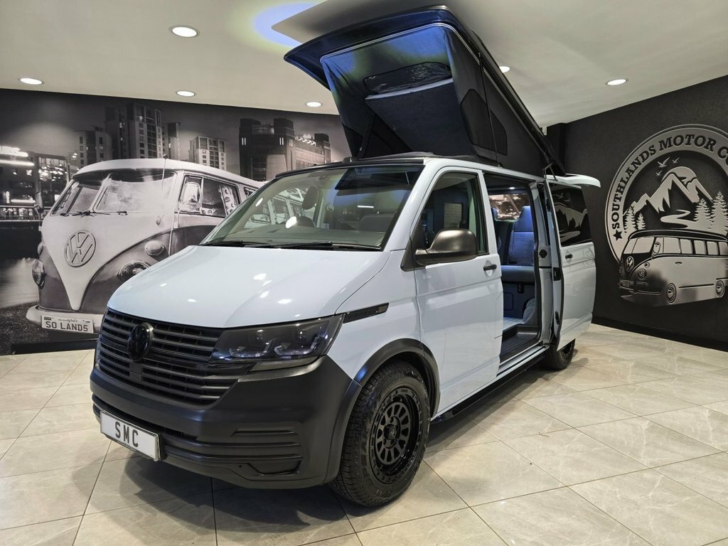 Volkswagen Transporter 2L Startline Grey