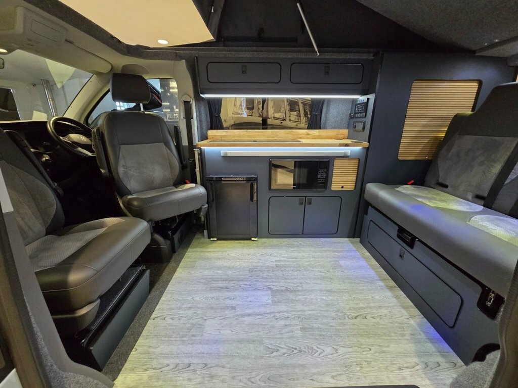 Volkswagen Transporter 2L Startline Grey #4