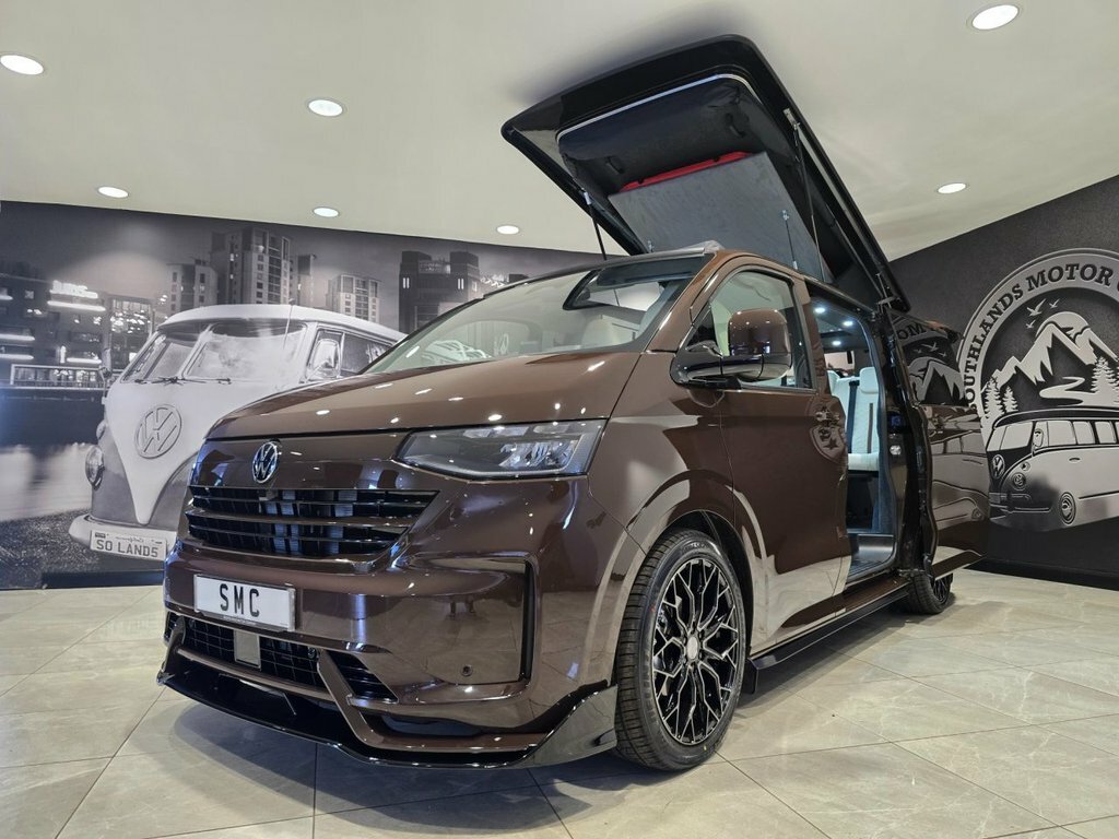 Volkswagen Transporter 2L Commerce Plus Brown #3