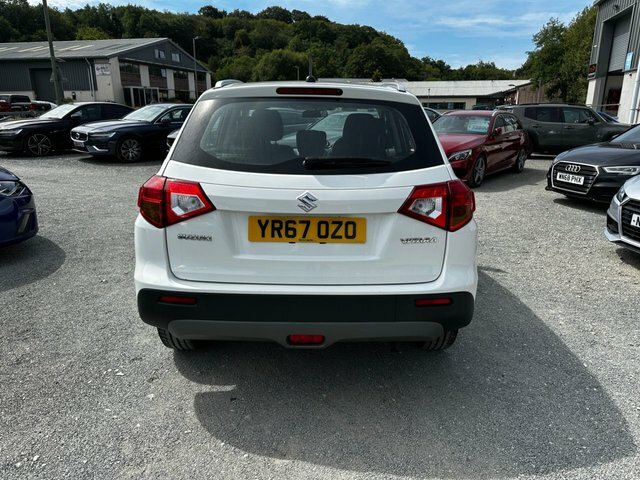 Suzuki Vitara Sz4 Suv White #6