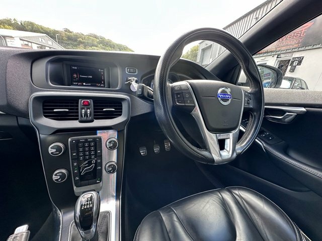 Volvo V40 D2 R-design Lux Hatchback SW16APF Silver #6