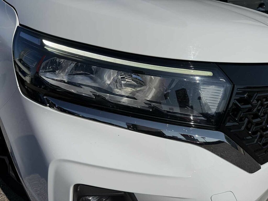 Nissan TOWNSTAR 90Kw Tekna Van 45Kwh White #5