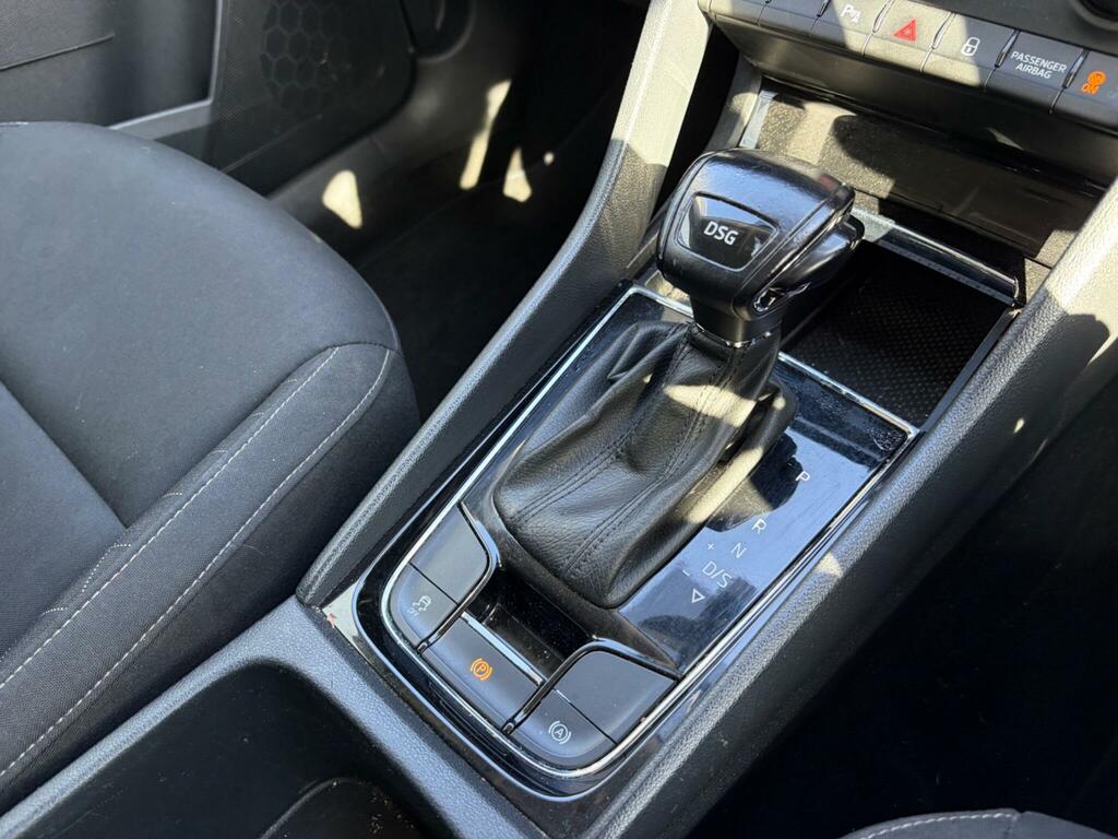 Skoda Karoq 1.0 Tsi 110 Se Technology Blue #9