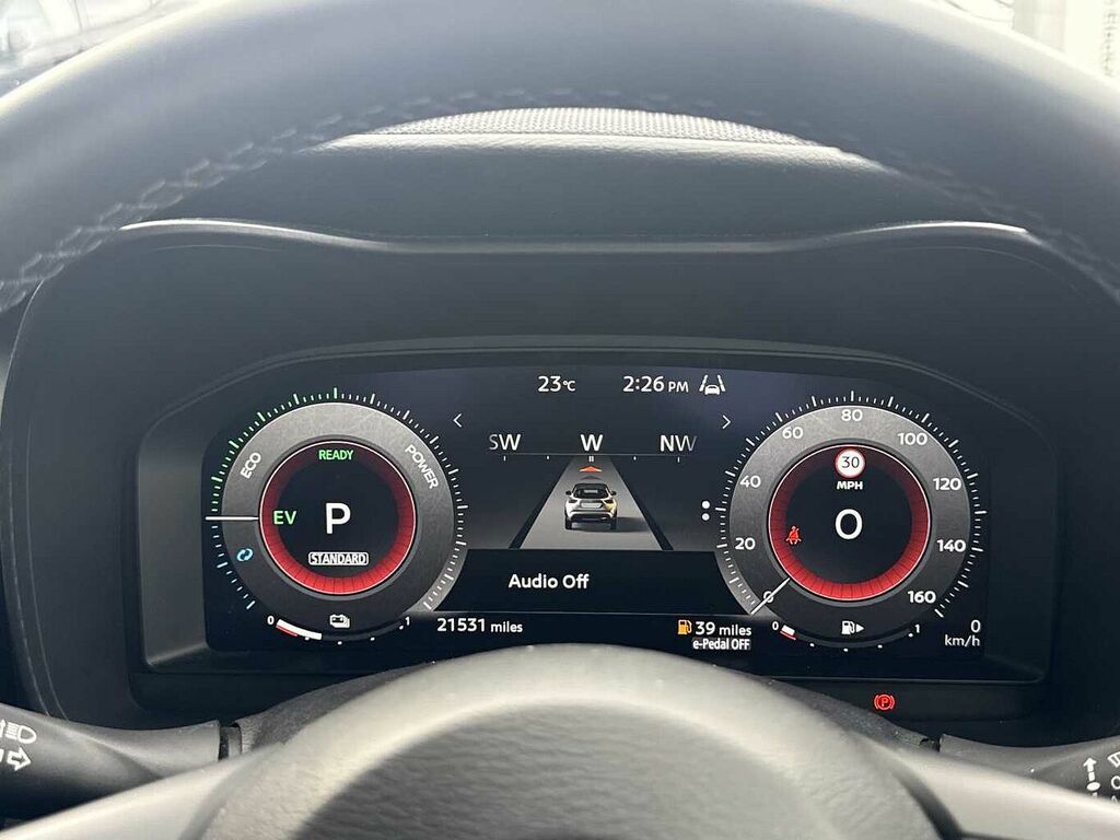 Nissan Juke 1.6 Hybrid N-connecta Hatchback Blue #17