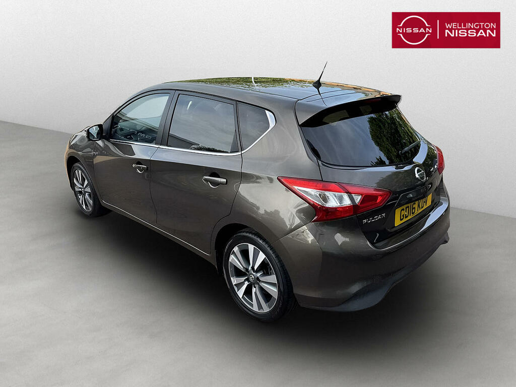 Nissan Pulsar 1.2 Dig-t Tekna Xtronic Brown #6