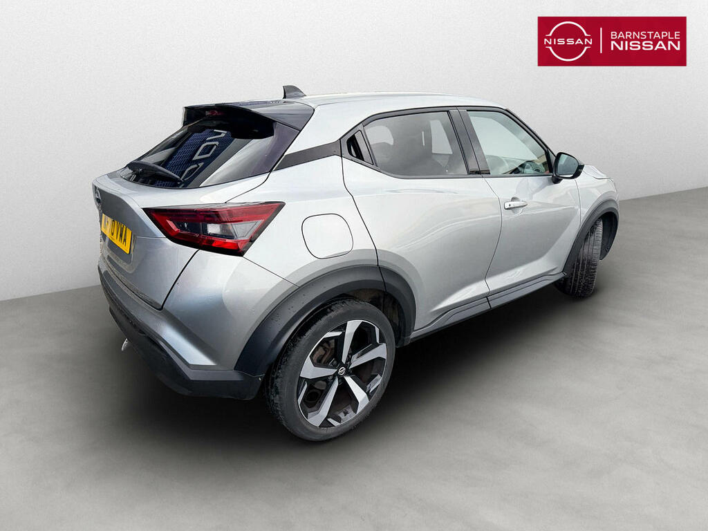 Nissan Juke 1.0 Dig-t N-connecta 5-Door Hatchback Silver #7