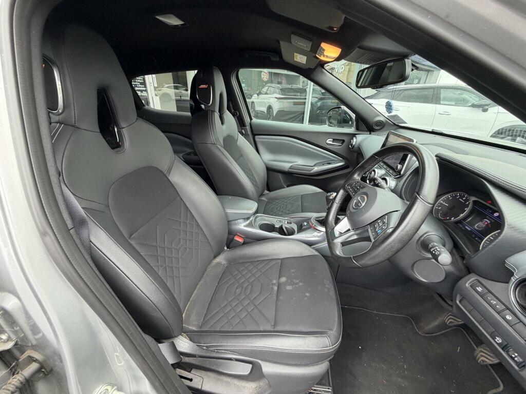 Nissan Juke 1.0 Dig-t N-connecta 5-Door Hatchback Silver #9