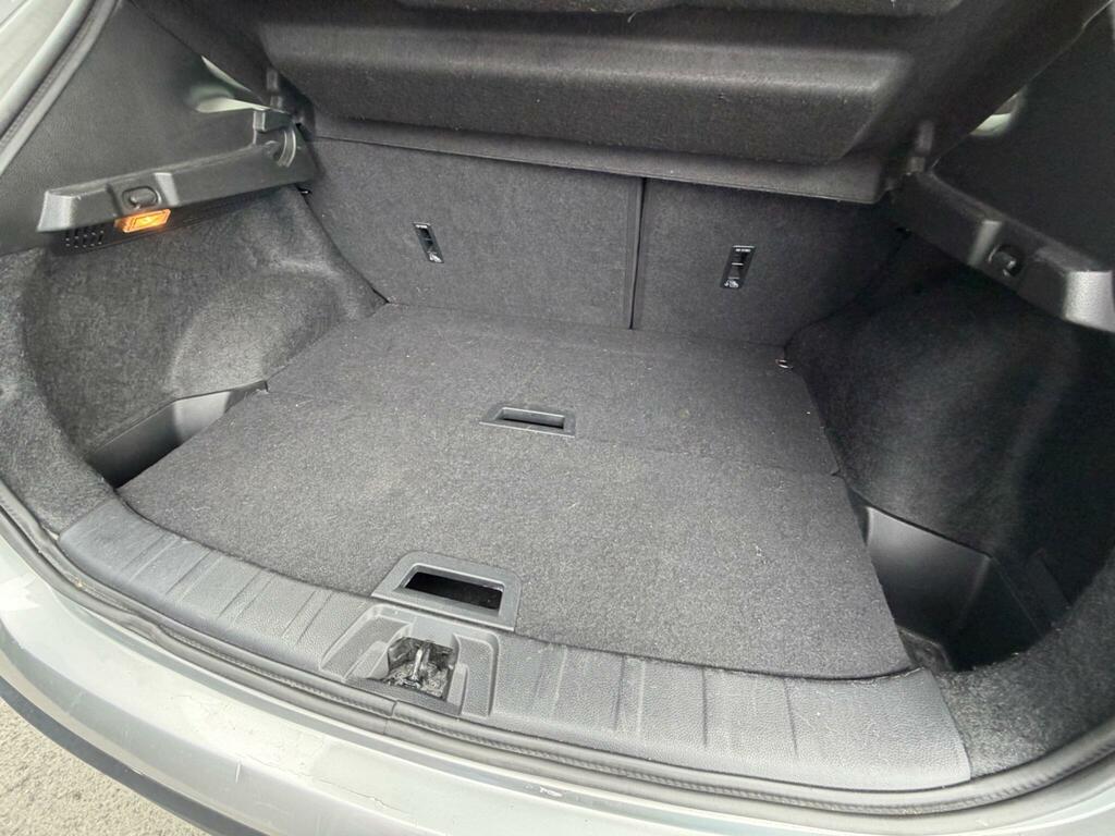 Nissan Qashqai Acenta Premium White #17