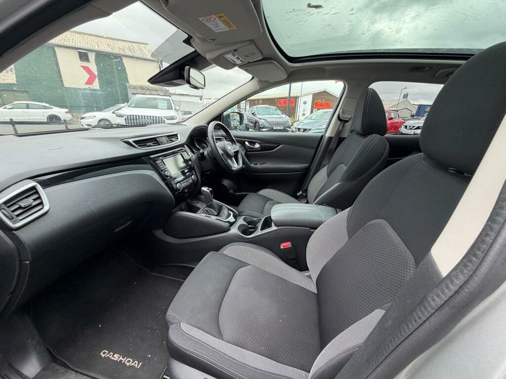 Nissan Qashqai Acenta Premium White #20