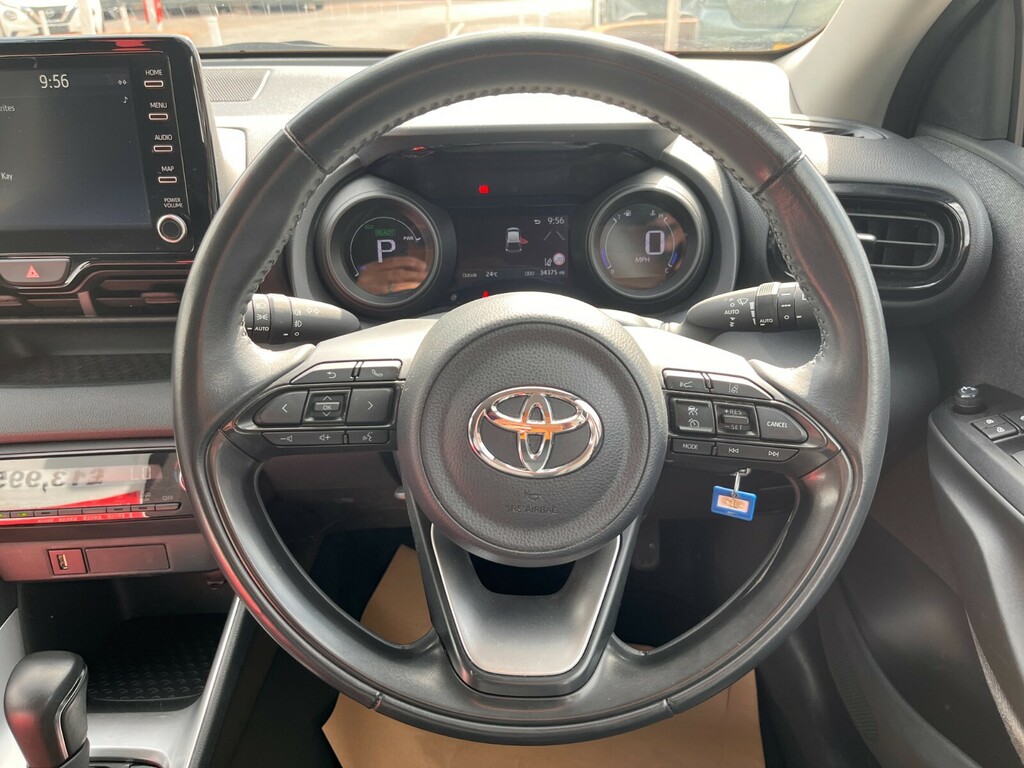 Toyota Yaris 1.5 Vvt-h Excel E Cvt White #12