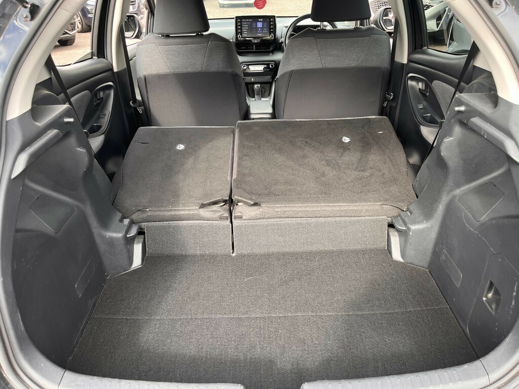 Toyota Yaris 1.5 Vvt-h Excel E Cvt White #45