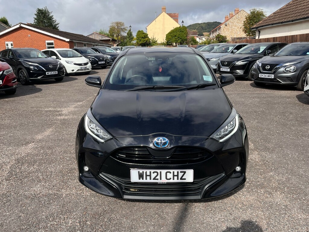 Toyota Yaris 1.5 Vvt-h Excel E Cvt White #9