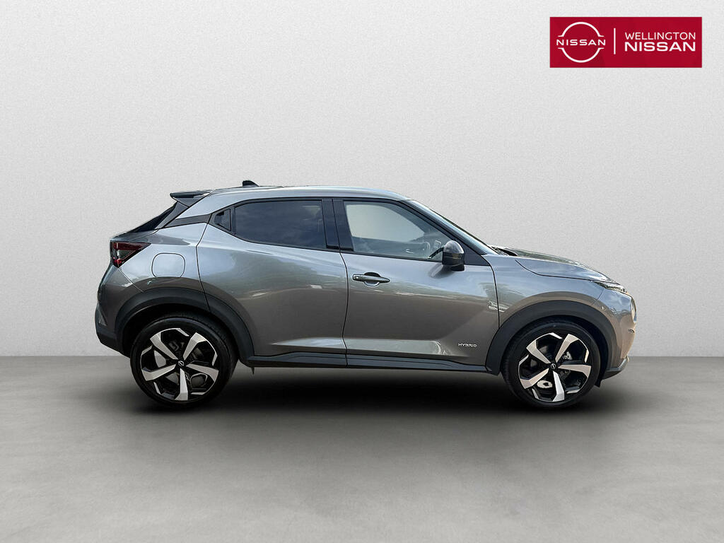 Nissan Juke 1.6 Hybrid Tekna Grey #2