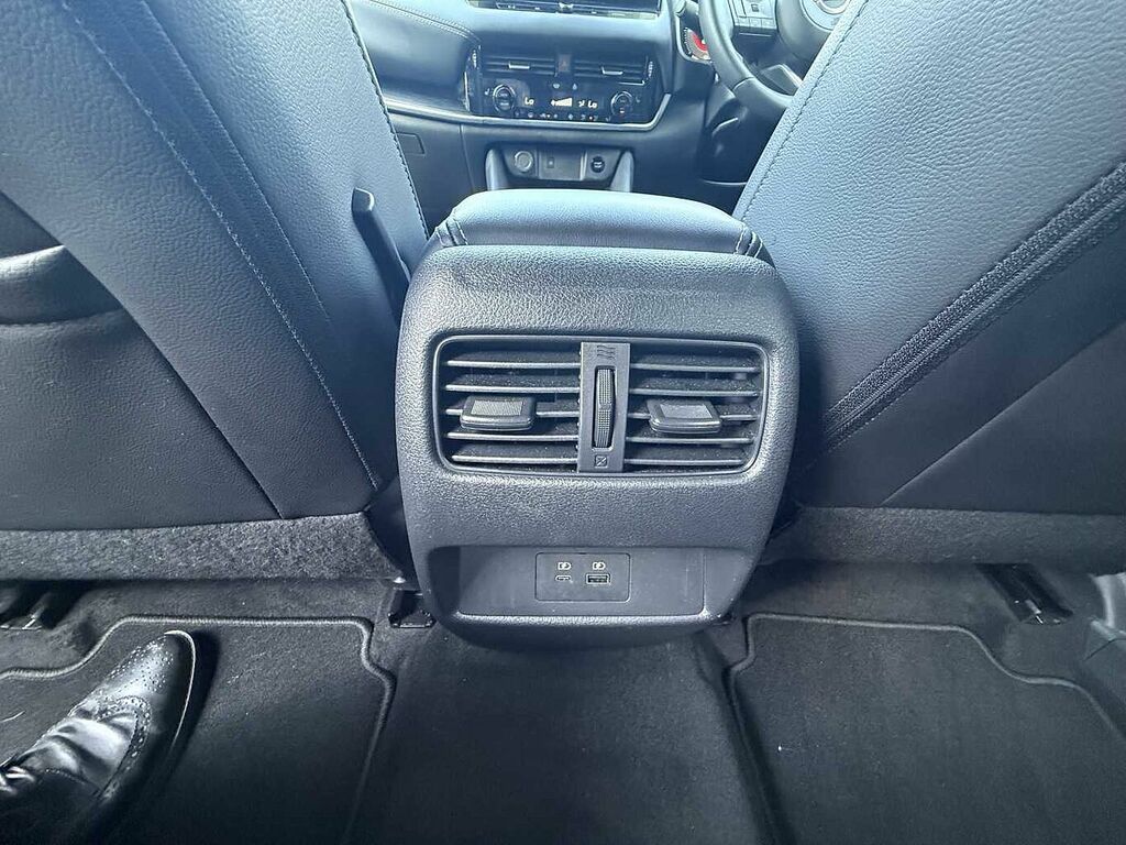 Nissan Qashqai Tekna Blue #19