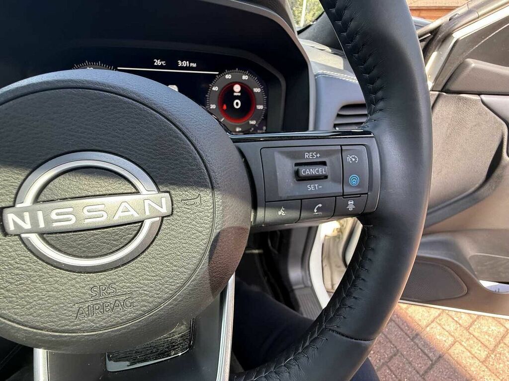 Nissan Qashqai Tekna Blue #31