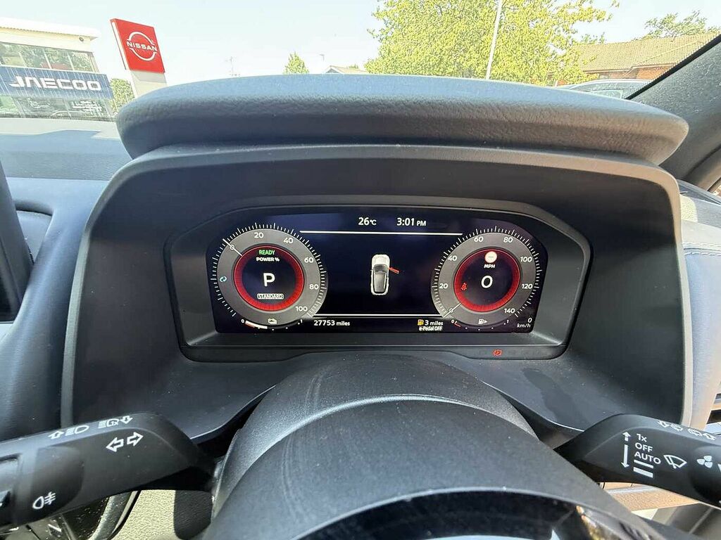 Nissan Qashqai Tekna Blue #33