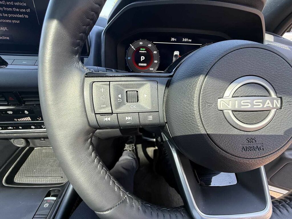 Nissan Qashqai Tekna Blue #30