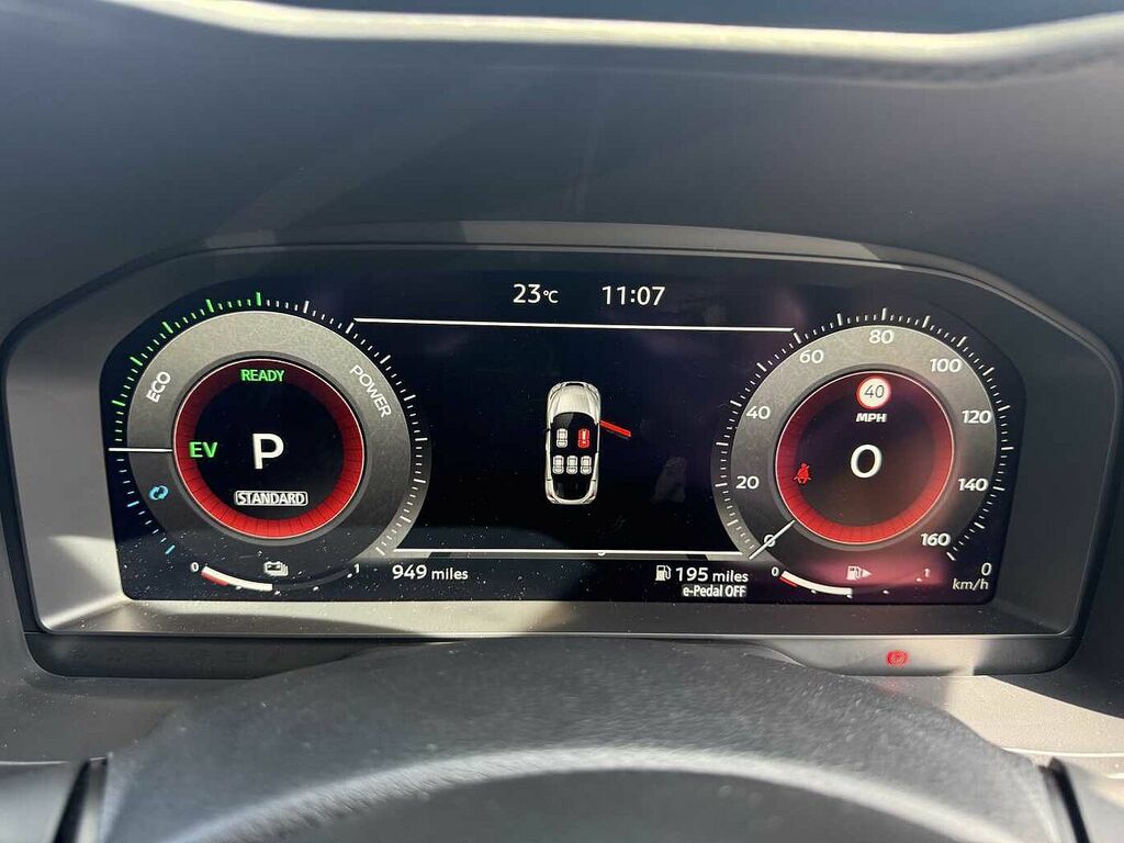 Nissan Juke 1.0 Dig-t 114 N-connecta Black #24