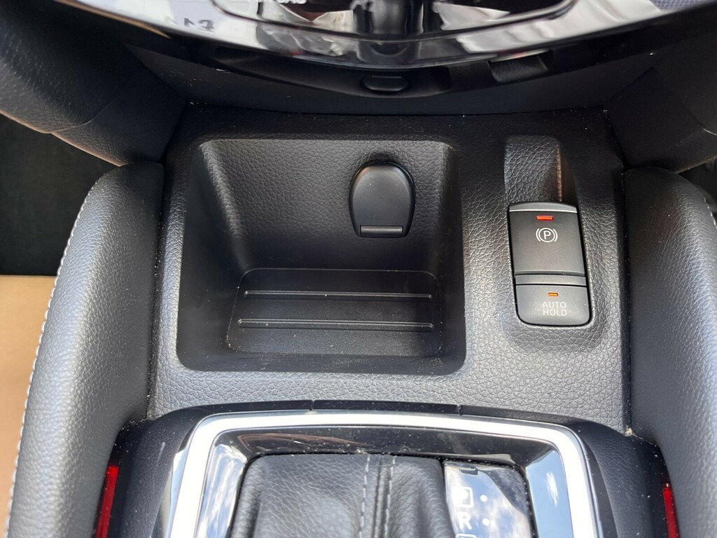 Nissan Qashqai Acenta Premium Silver #28