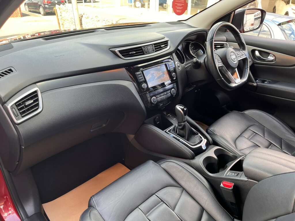 Nissan Qashqai Acenta Premium Silver #38