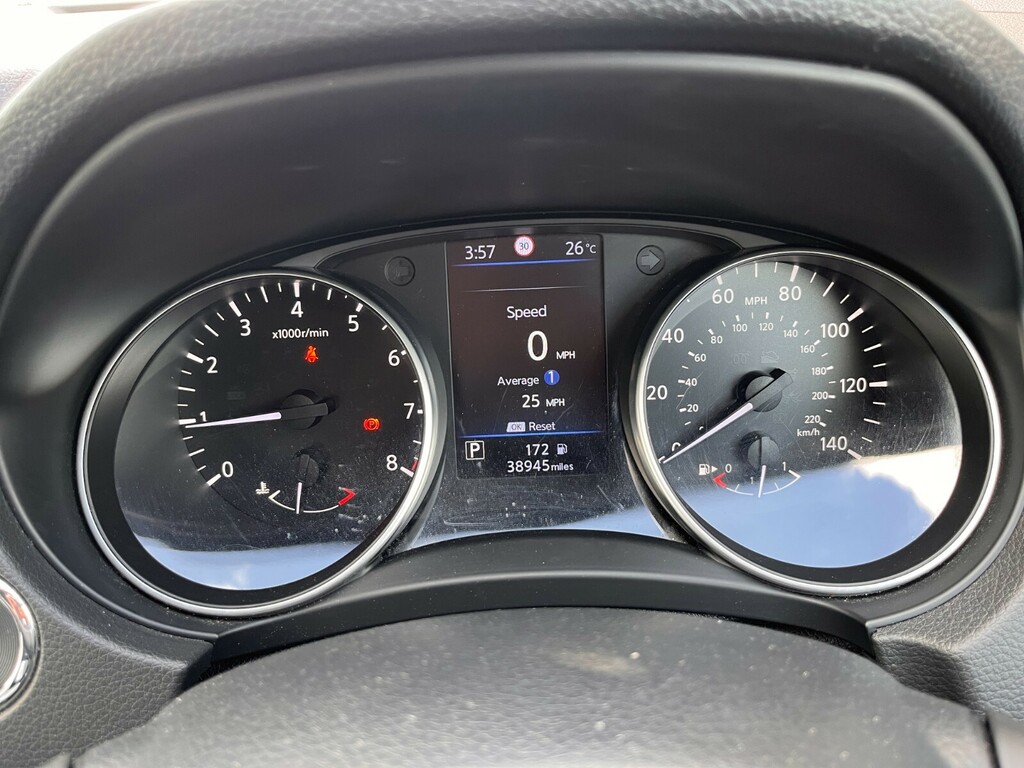 Nissan Qashqai Acenta Premium Silver #11