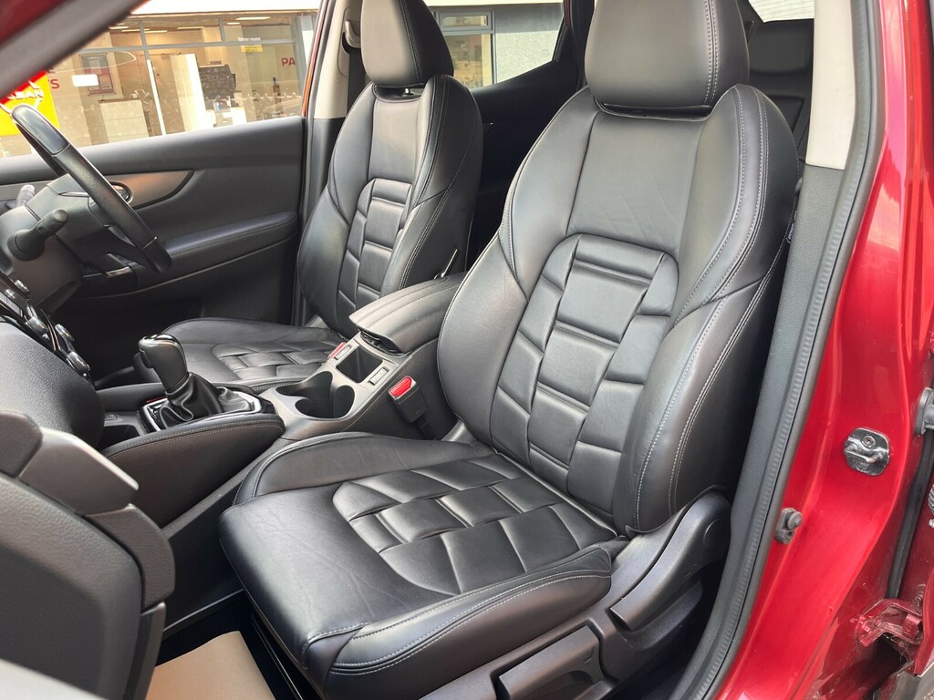 Nissan Qashqai Acenta Premium Silver #39