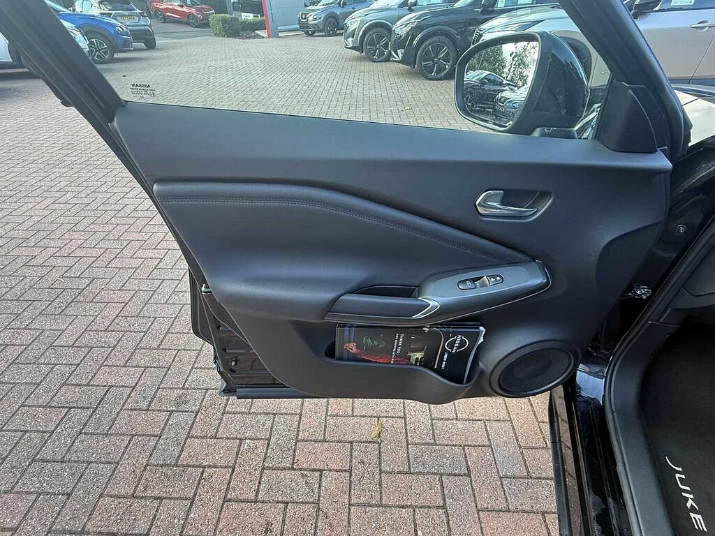 Nissan Juke 1.6 Hybrid N-connecta Black #15