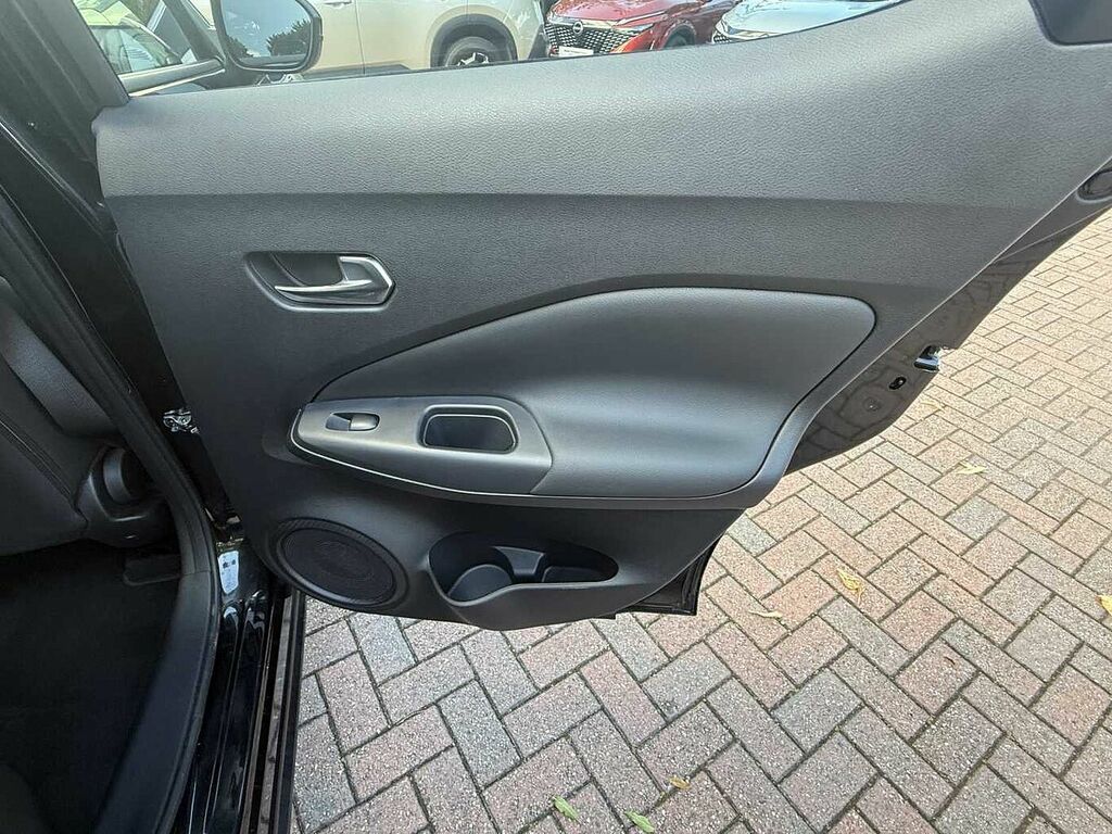 Nissan Juke 1.6 Hybrid N-connecta Black #21
