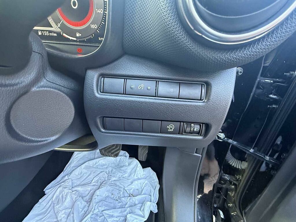 Nissan Juke 1.6 Hybrid N-connecta Black #24