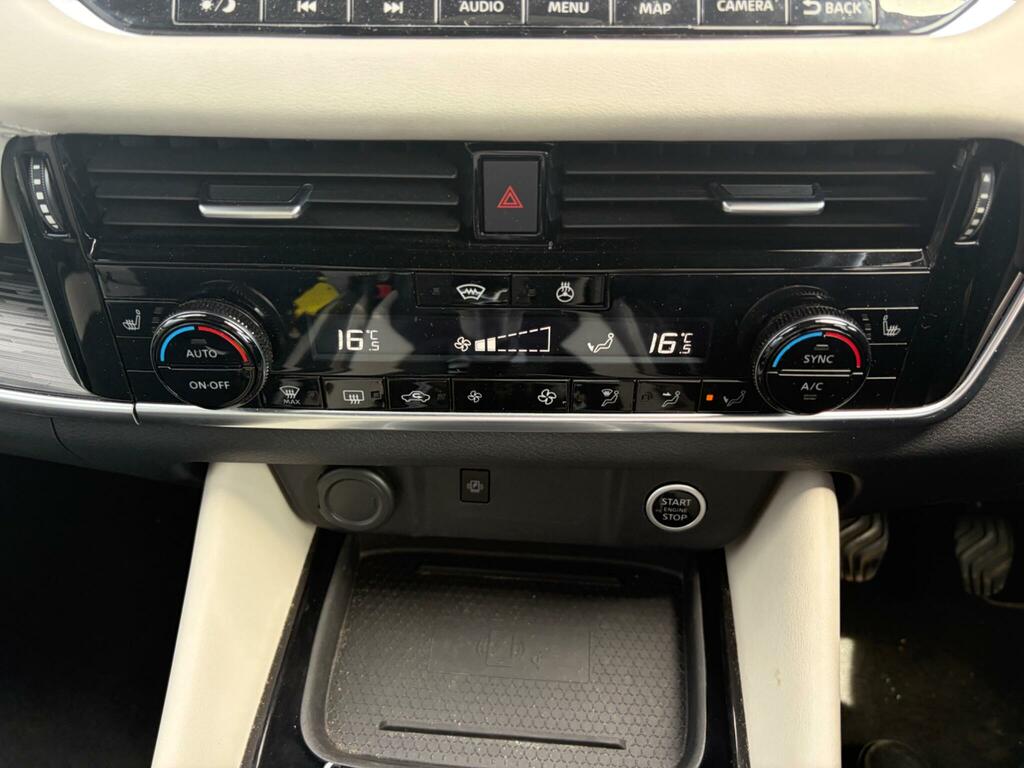 Nissan Qashqai 1.3 Dig-t Acenta Premium Silver #21