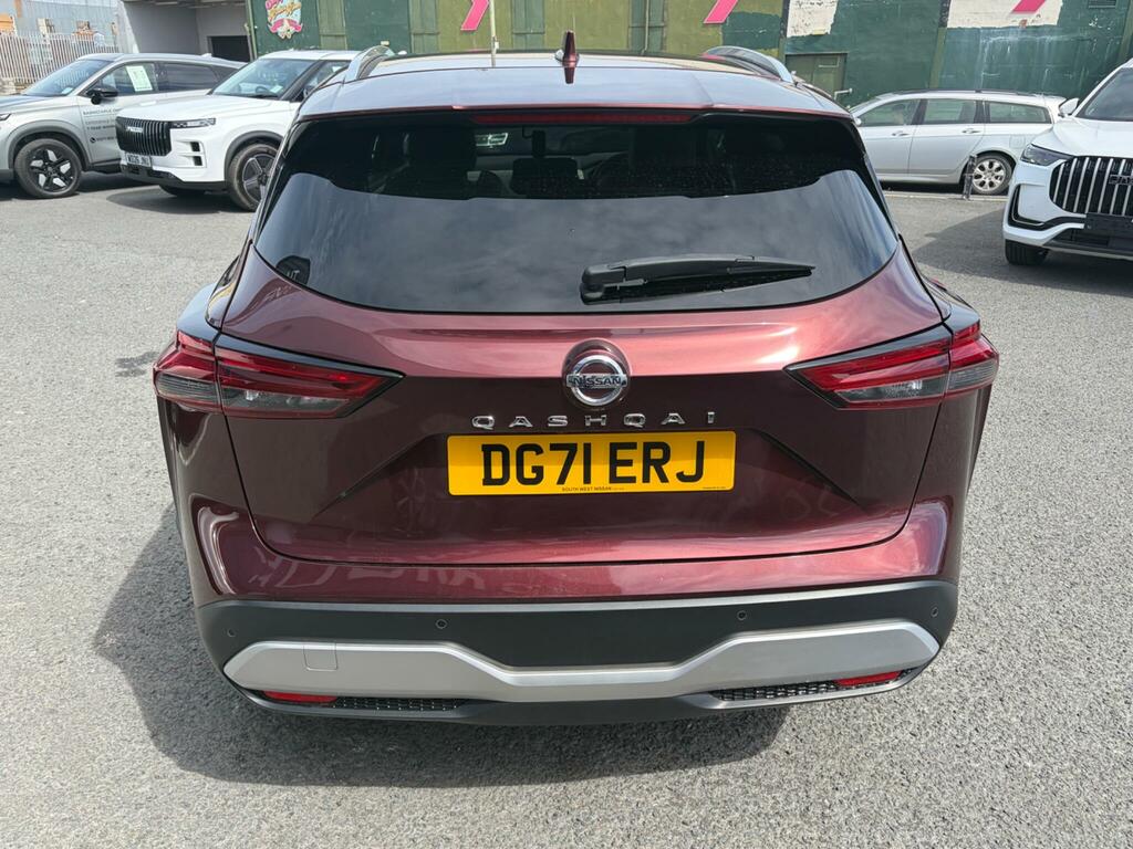 Nissan Qashqai 1.3 Dig-t Acenta Premium Silver #6