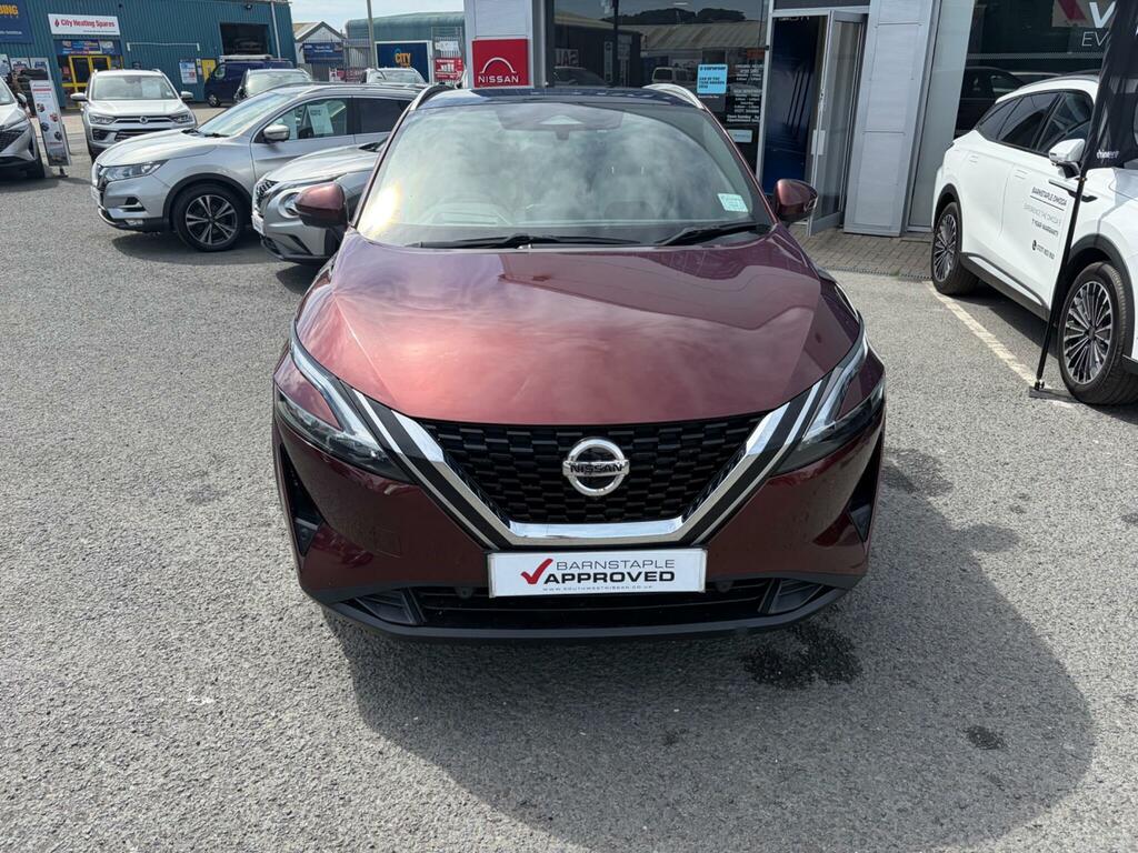 Nissan Qashqai 1.3 Dig-t Acenta Premium Silver #2