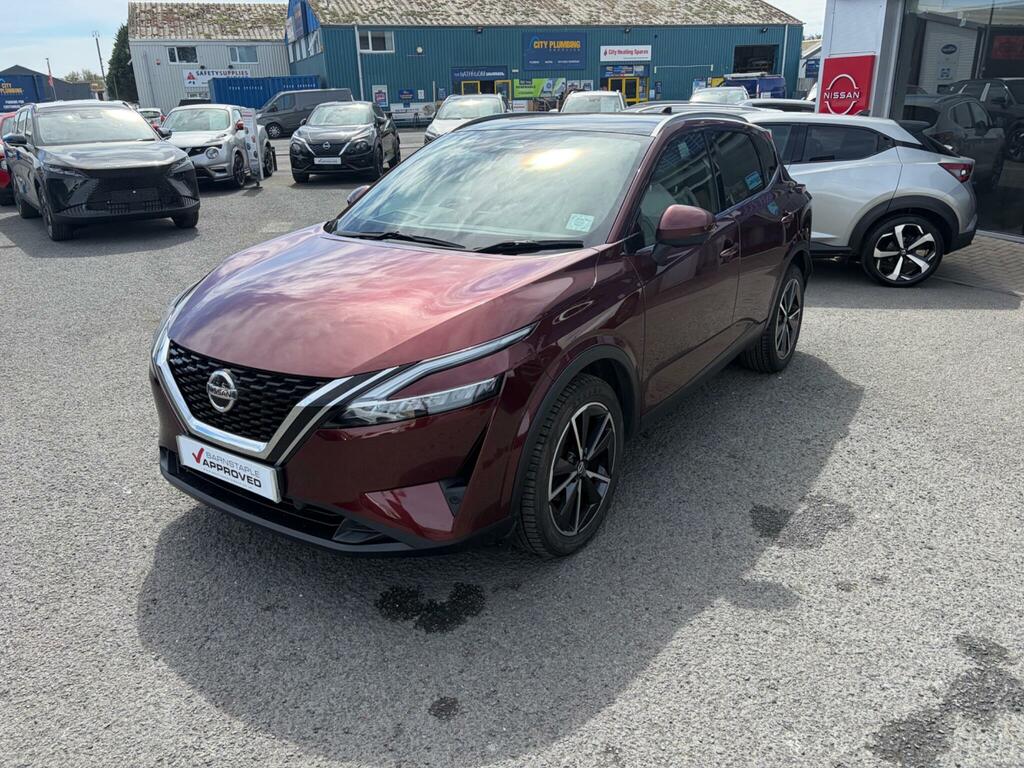 Nissan Qashqai 1.3 Dig-t Acenta Premium Silver #3