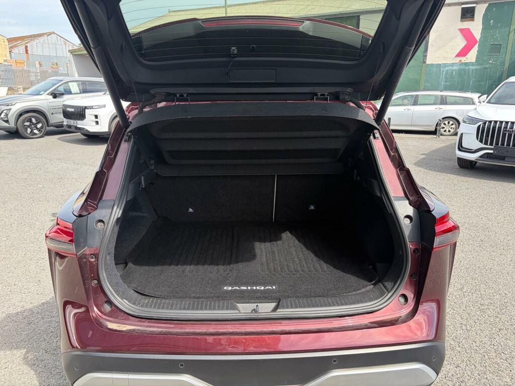Nissan Qashqai 1.3 Dig-t Acenta Premium Silver #25