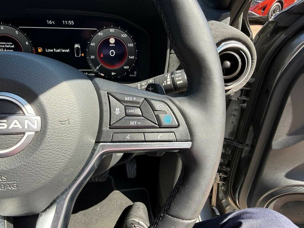 Nissan Juke 1.6 Hybrid N-sport Silver #21