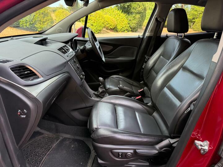 Vauxhall Mokka 1.6 Se 2Wd Euro 5 Ss Red #3