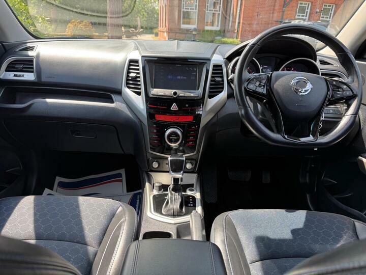 SsangYong Tivoli 1.6P Le Euro 6 Ss Black #2