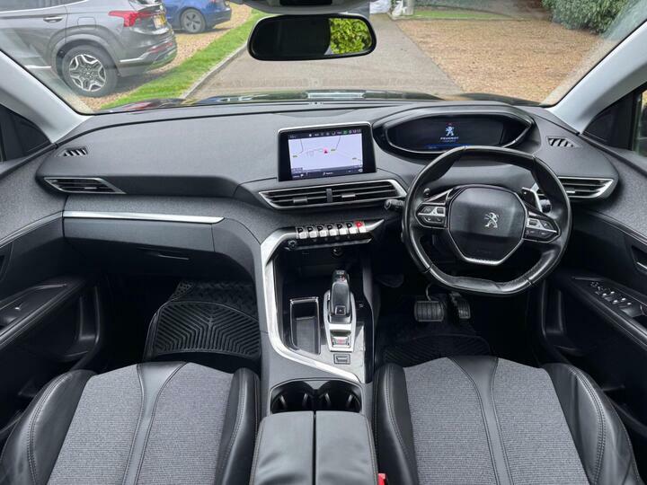 Peugeot 3008 1.2 Puretech Allure Eat Euro 6 Ss Black
