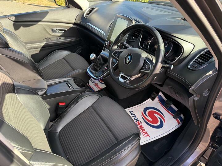 Renault Grand Scenic 1.7 Blue Dci 120 Black #38