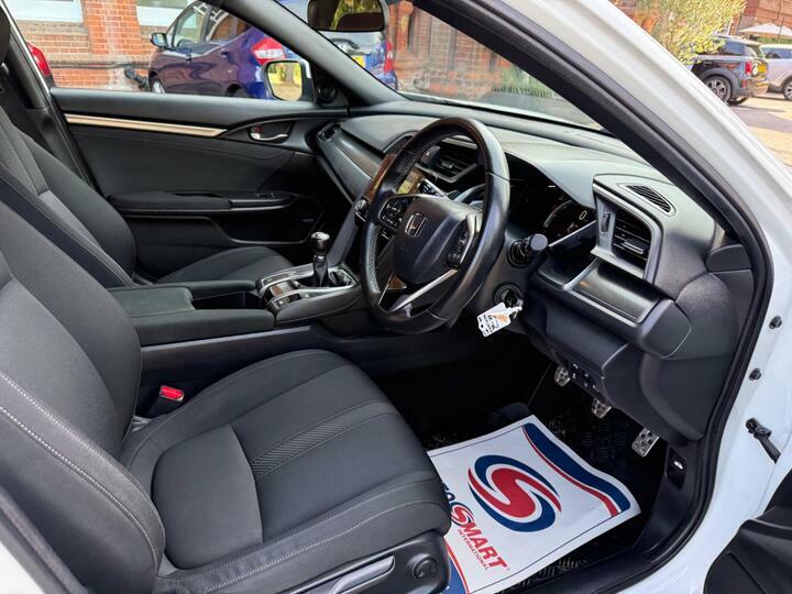Honda Civic 1.5 Vtec Turbo Sport Plus 5-Door Blue #35