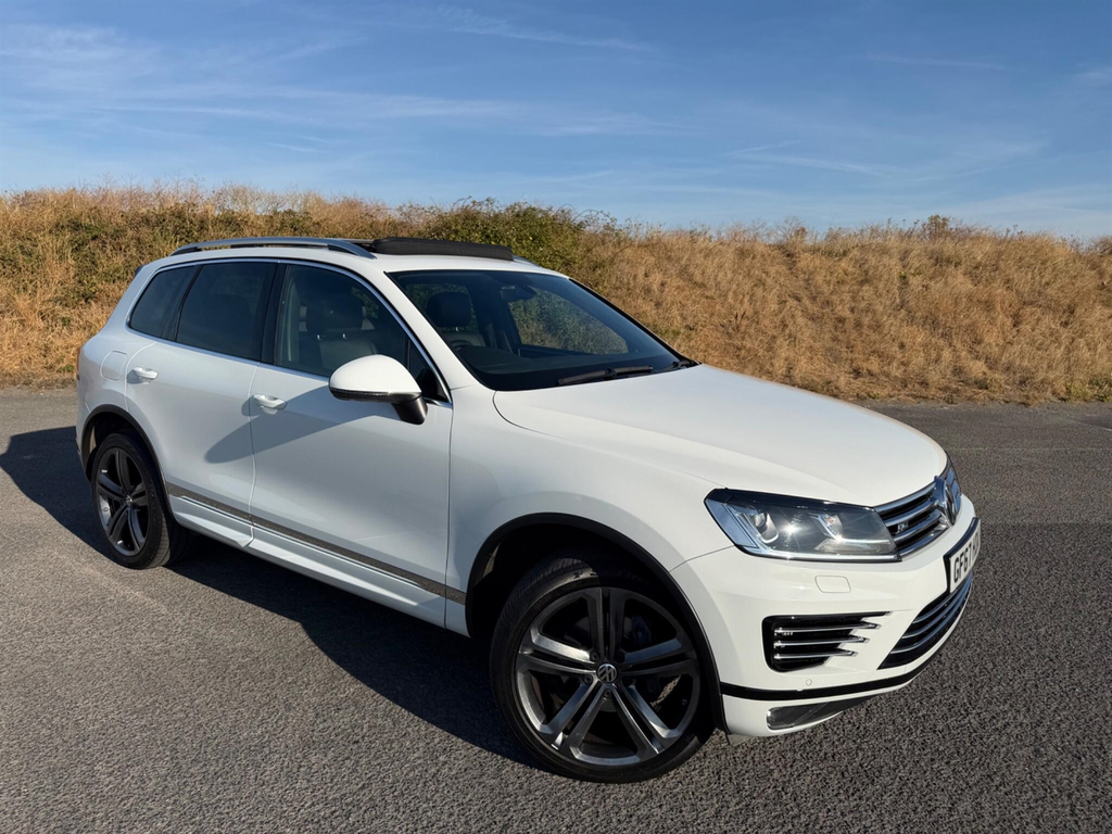 Volkswagen Touareg 3.0 Tdi V6 R-line Plus Tiptronic 4Wd Euro 6 Ss #3