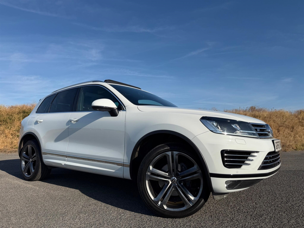 Volkswagen Touareg 3.0 Tdi V6 R-line Plus Tiptronic 4Wd Euro 6 Ss