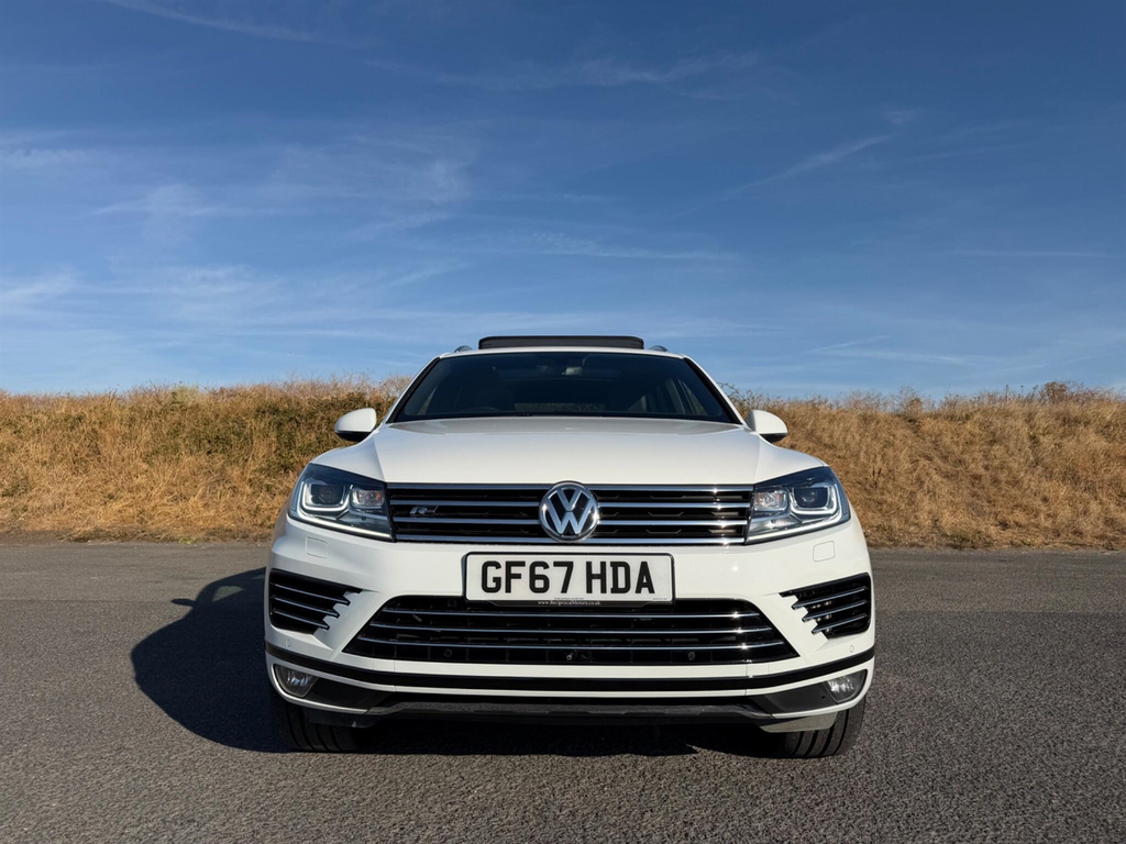Volkswagen Touareg 3.0 Tdi V6 R-line Plus Tiptronic 4Wd Euro 6 Ss #4