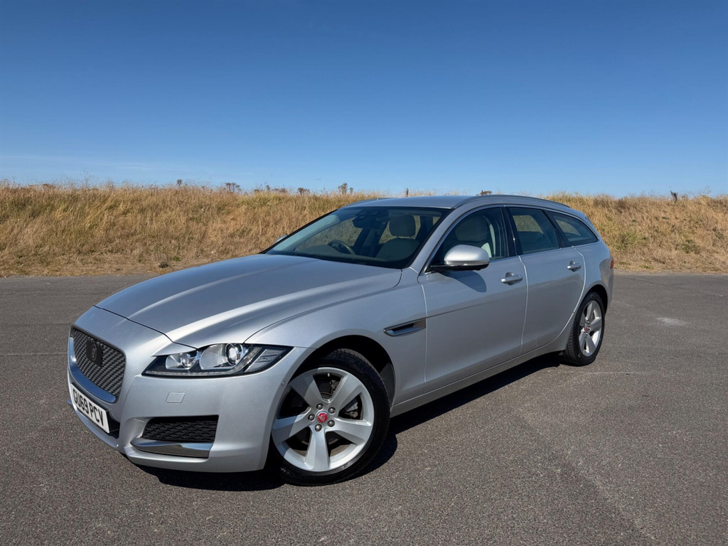 Jaguar XF 2.0I Portfolio Sportbrake Euro 6 Ss Silver #6