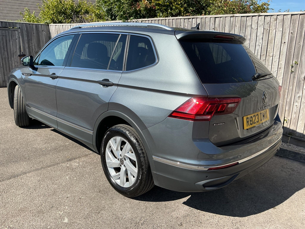 Volkswagen Tiguan Allspace 1.5 Tsi Life Euro 6 Ss RO23DWX  #4